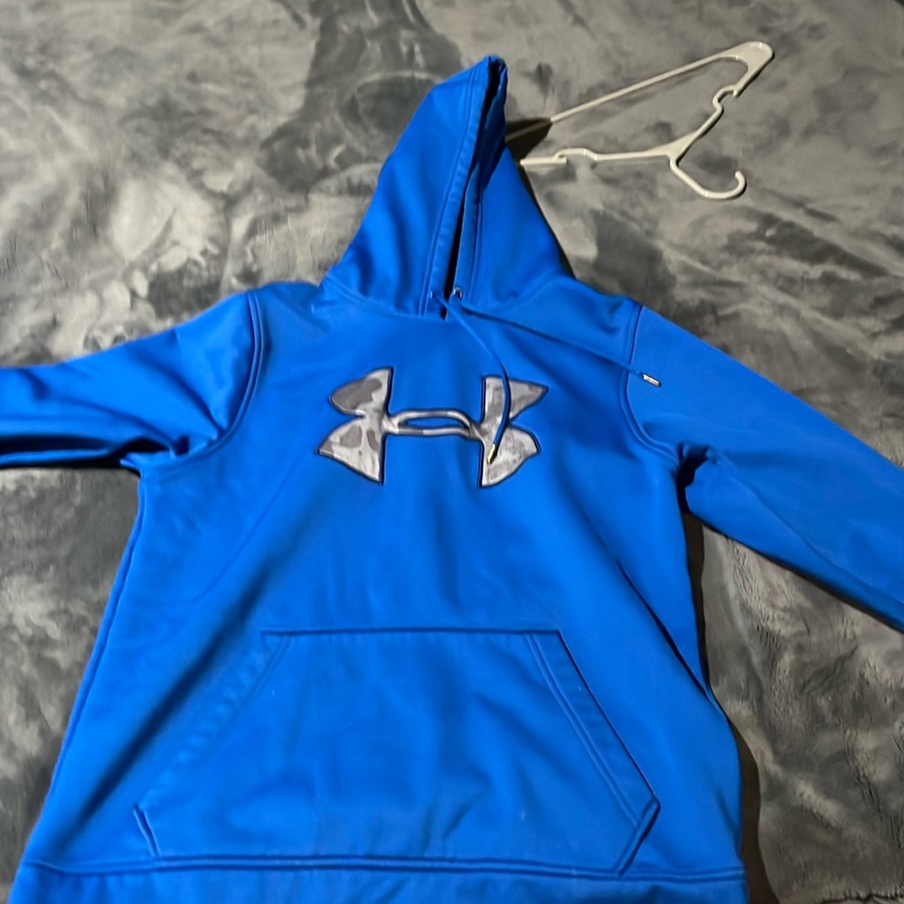 Under Armour blue Swearshirt